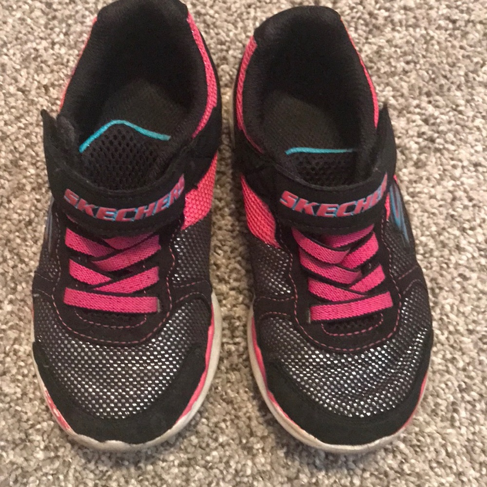 Girls Sketchers